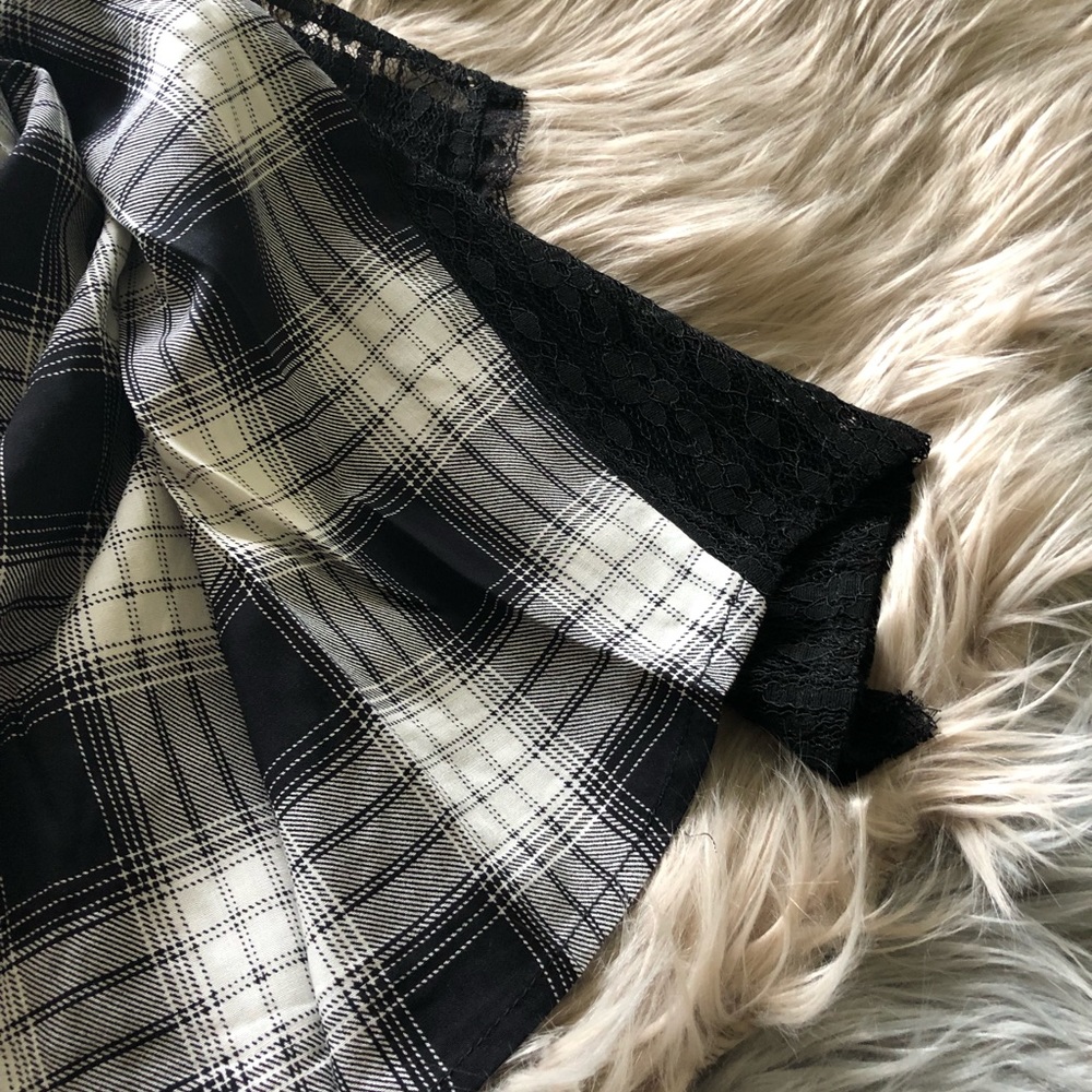 Black and White Plaid Dress - Picture 7 of 8